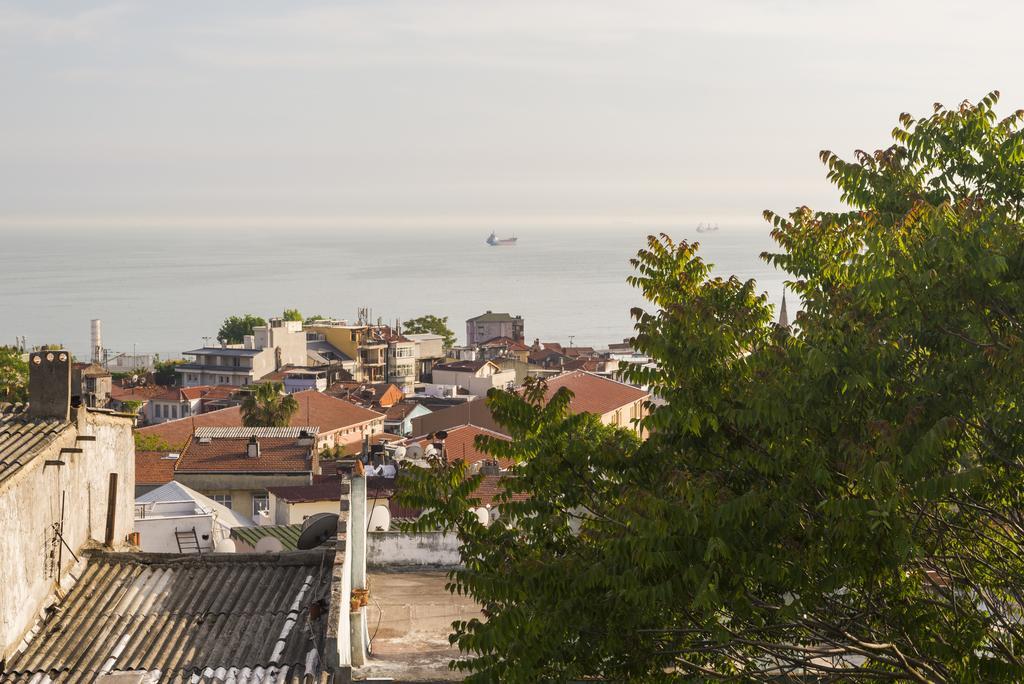 Istanbul Amedros Home Buitenkant foto