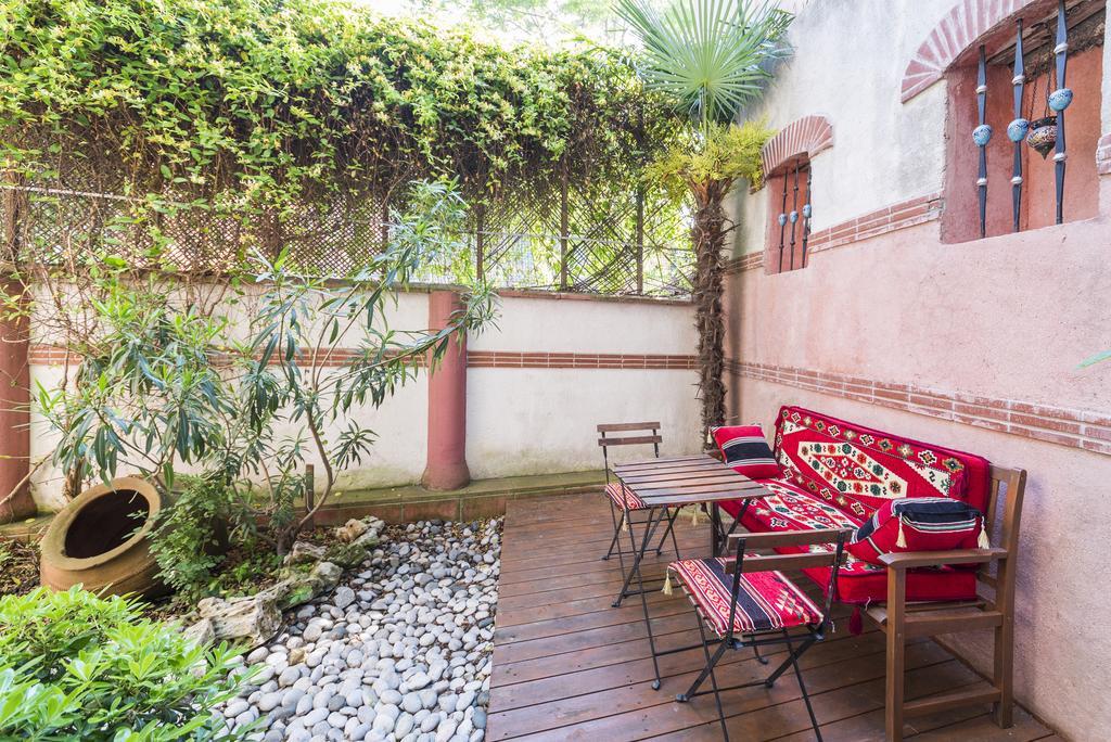 Istanbul Amedros Home Buitenkant foto