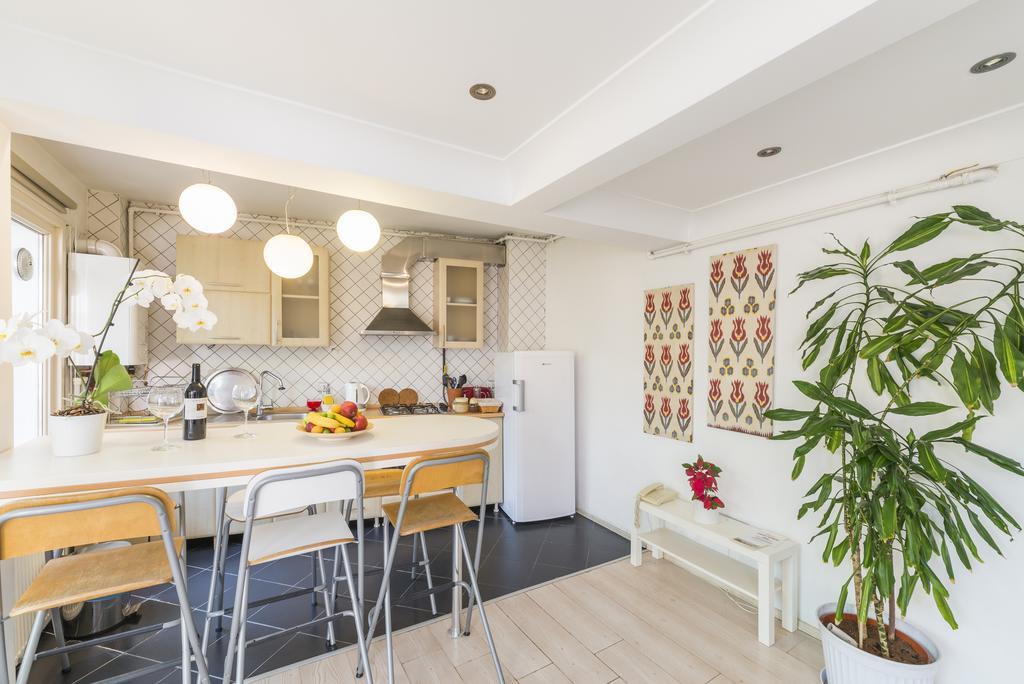 Istanbul Amedros Home Buitenkant foto